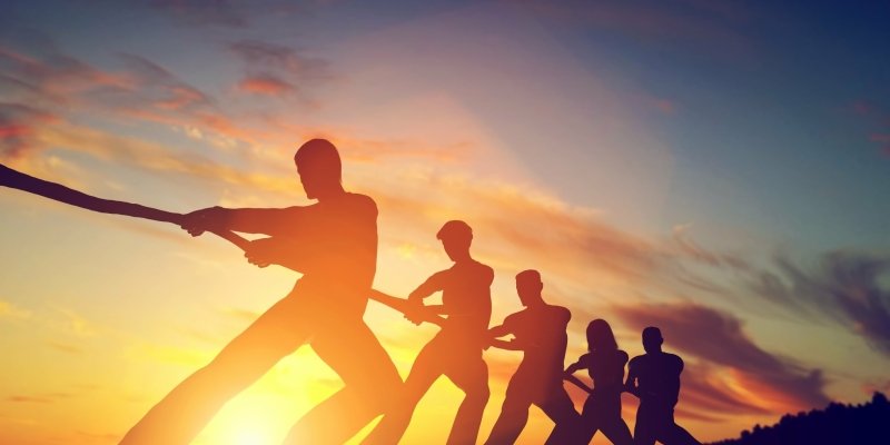 Touwtrekken (AdobeStock 77241965)